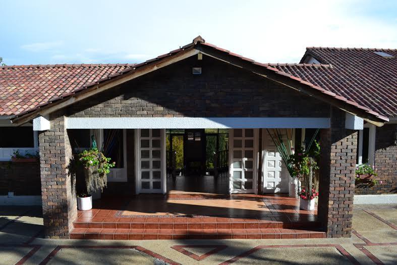 Miravalle Suites Пайпа Экстерьер фото